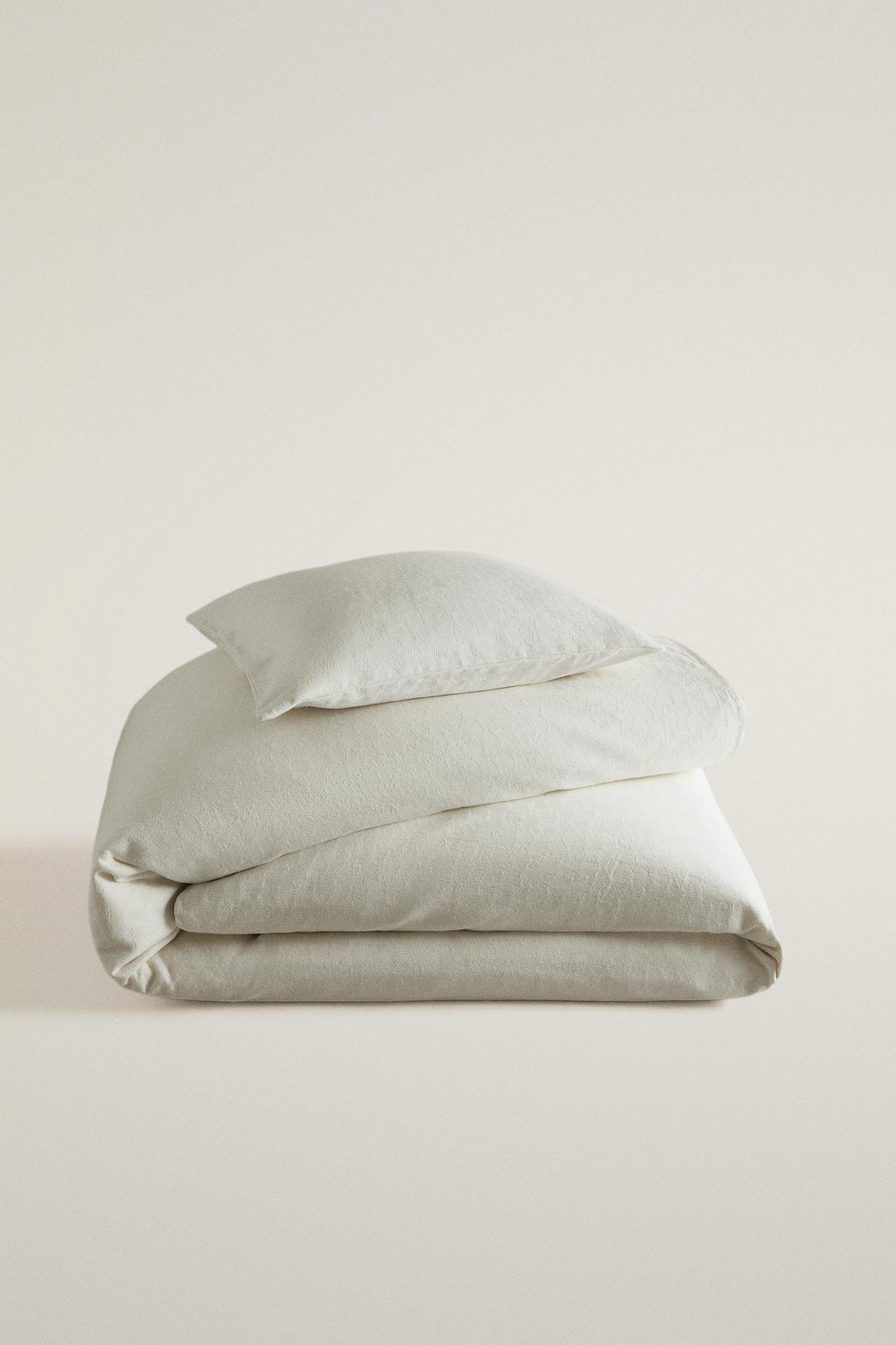 JACQUARD COTTON BEDSPREAD — Oyster-white