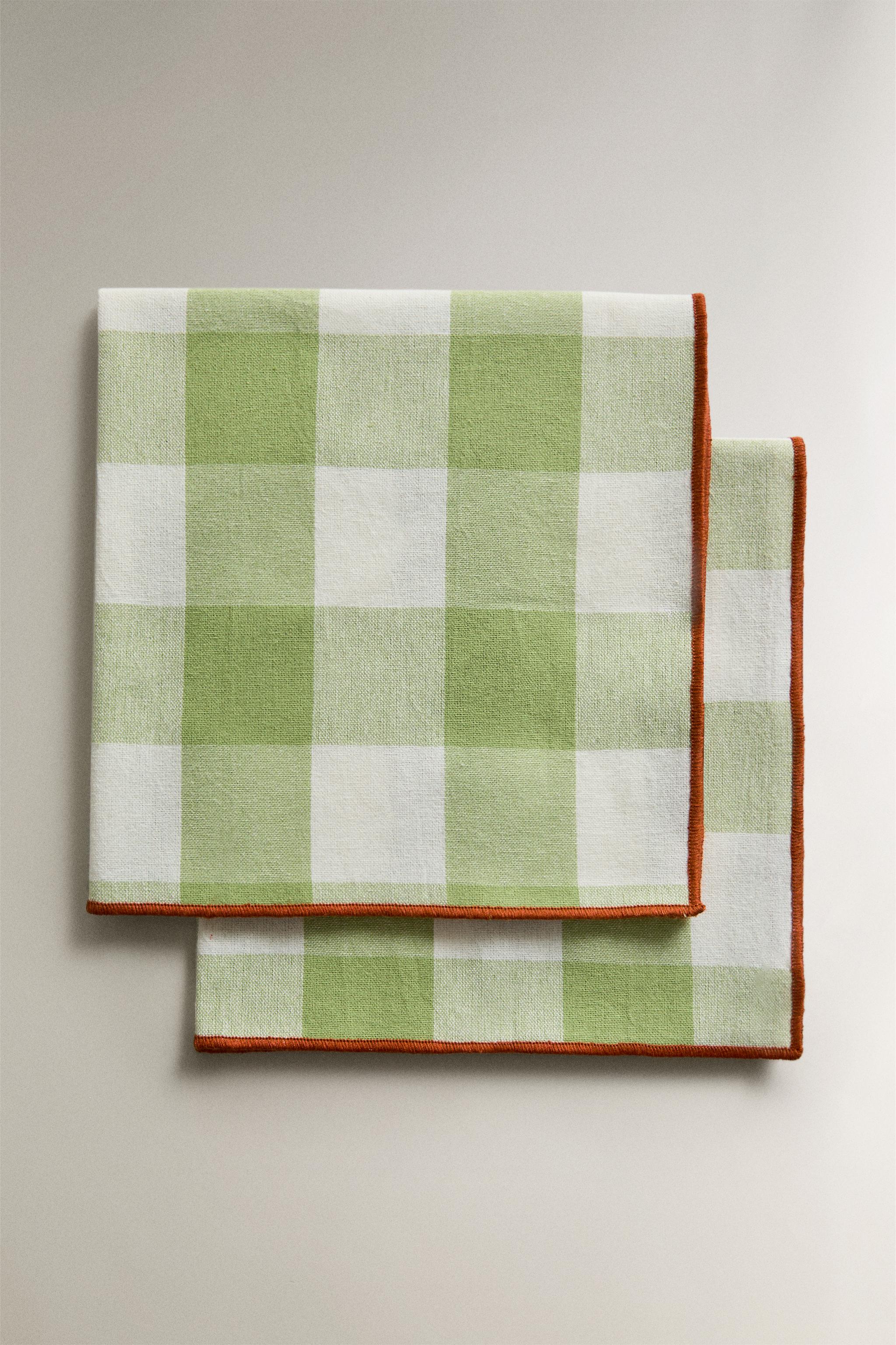 PACK OF CHECK TOPSTITCHED NAPKINS (PACK OF 2) — Green (alternate view)