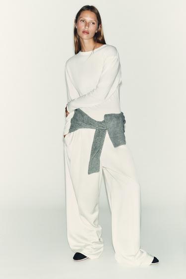 CAMISETA MANGA LARGA - Crudo claro de Zara