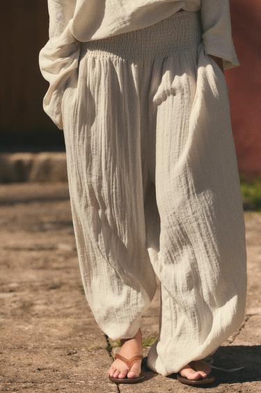 TROUSERS WITH ELASTIC WAIST - Beige by Zara