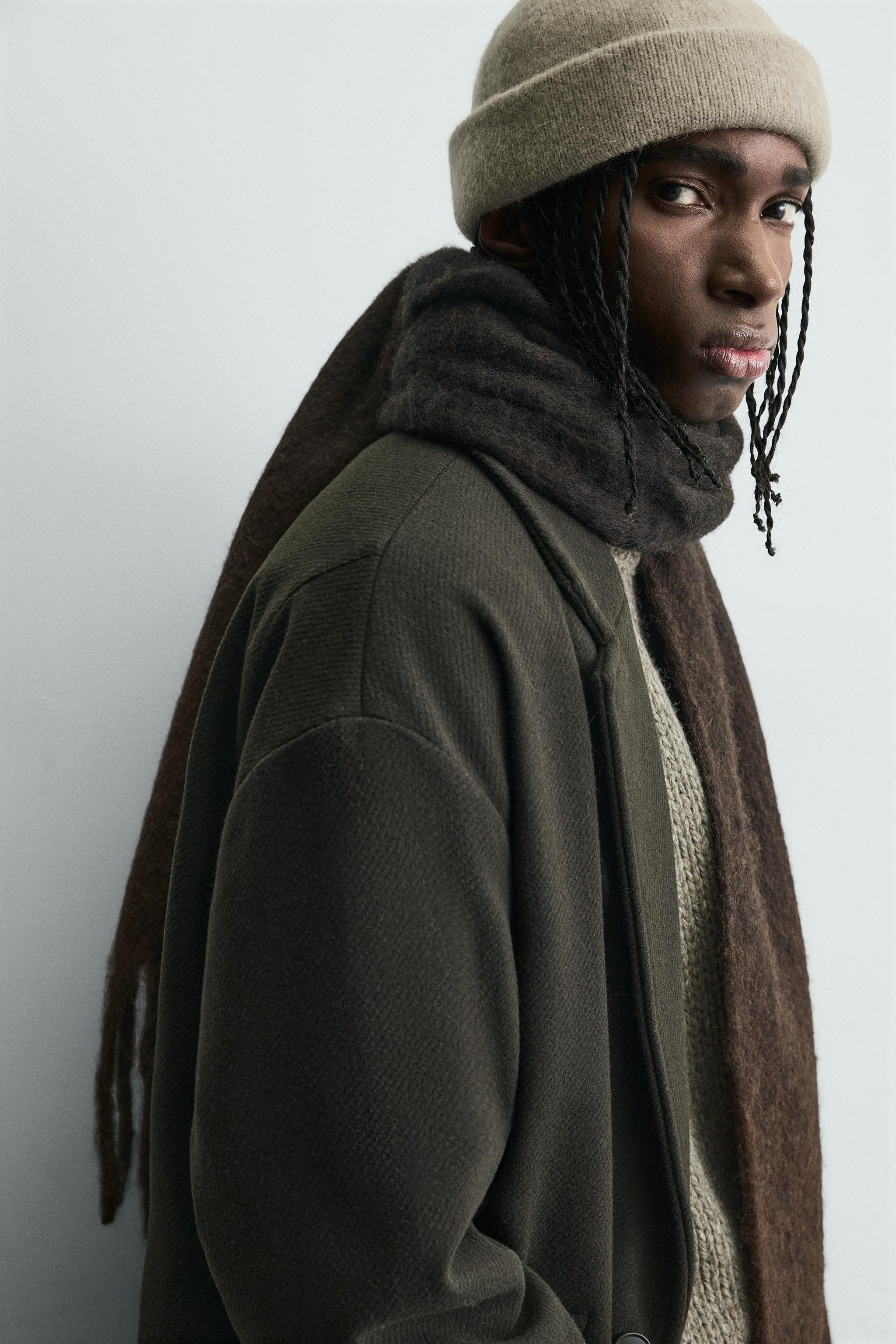 ZARA ブラッシュドフリンジニットジャケット M 新品 タグ付き新品☆ZARAのブラッシュドフリンジニットジャケット☆Lサイズ