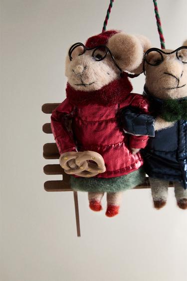 DÉCORATION SAPIN LAINE SOURIS BANQUETTE NOËL - Multicolore de Zara - Image 2