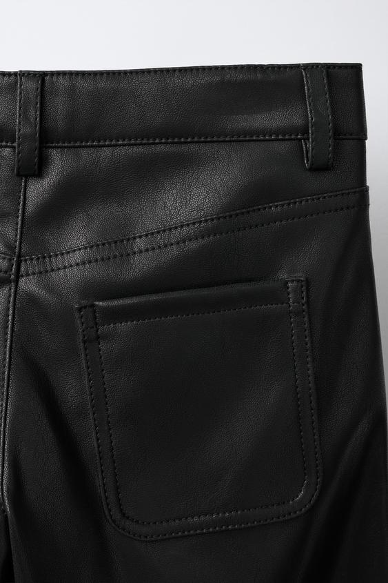 PANTALON WIDE LEG MATIÈRE SYNTHÉTIQUE - Noir de Zara - Image 3