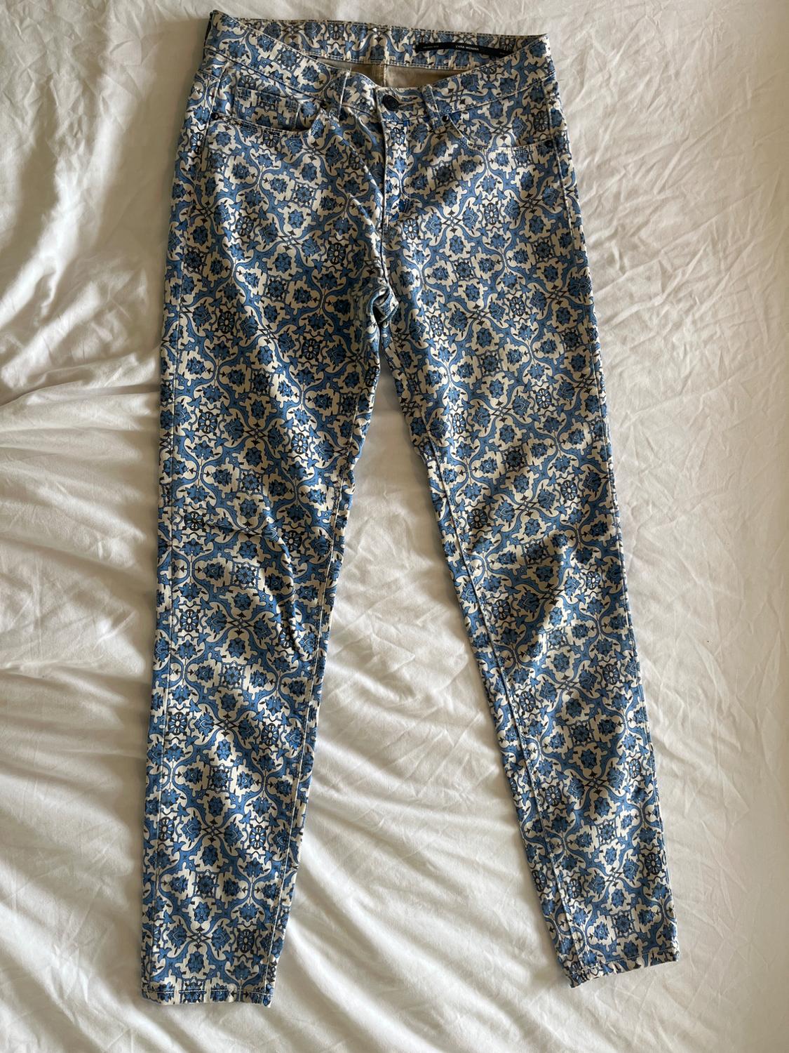BLUE AND WHITE PATTERNED TROUSERS - Image 2