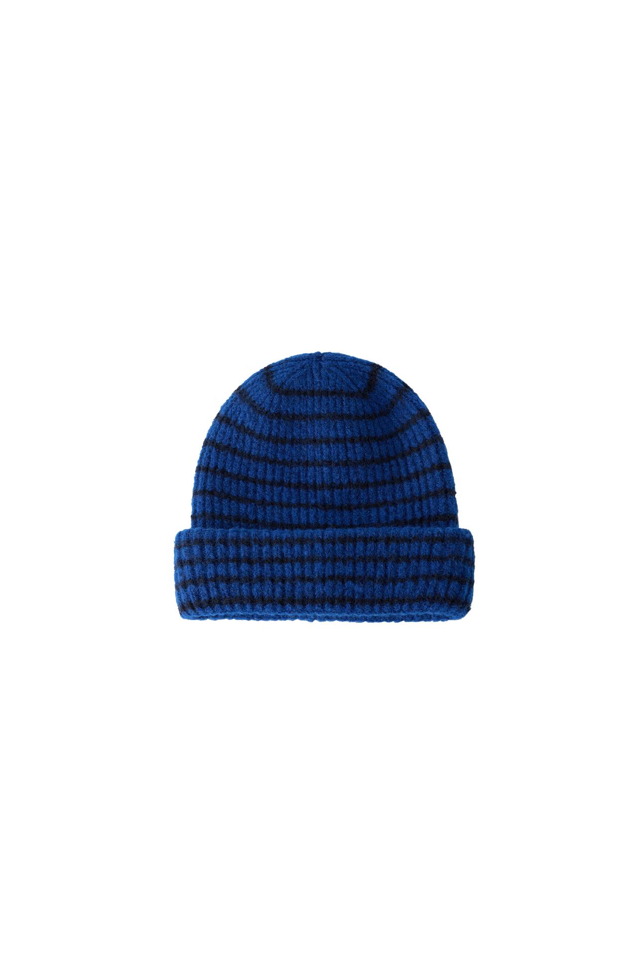 PLAIN KNIT BEANIE