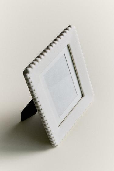 CERAMIC PHOTO FRAME - Ecru by Zara