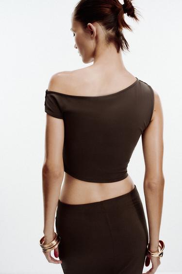 TOP ASYMÉTRIQUE TEXTURÉ - Marron de Zara - Image 6