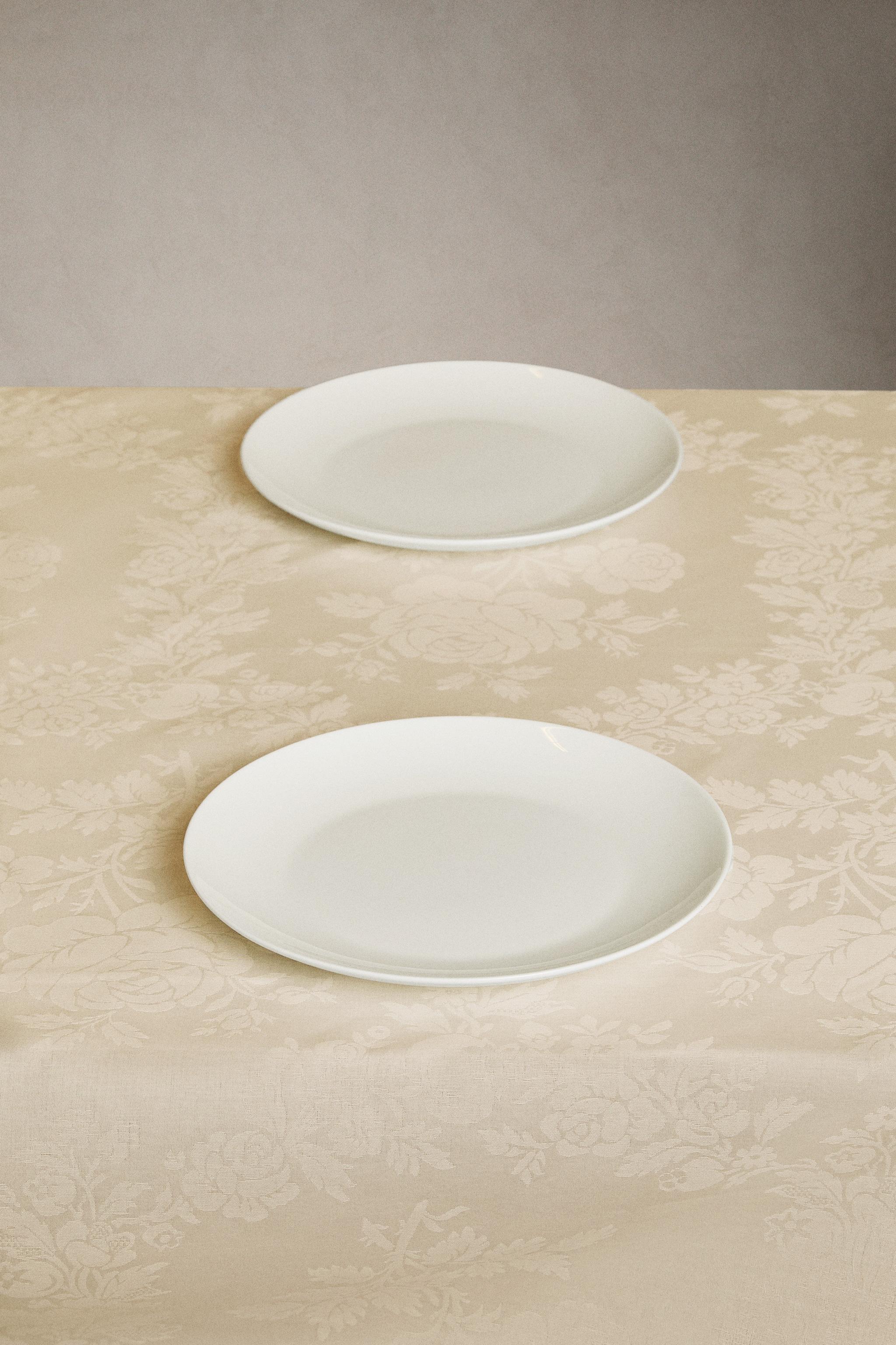 JACQUARD TABLECLOTH WITH ROSES — Cava