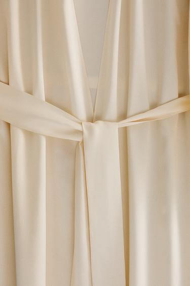 ROBE DE CHAMBRE SOIE BEIGE - Écru de Zara - Image 4