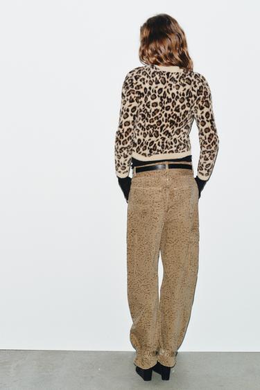 PULL EN MAILLE EFFET FOURRURE À IMPRIMÉ ANIMALIER - Leopard de Zara - Image 2