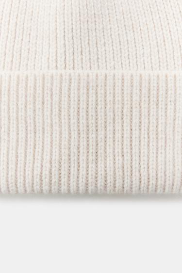 Zara CUFFED RIBBED BEANIE - Ecru