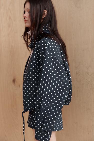 CHAQUETA ABULLONADA LUNARES - Azul / Blanco de Zara