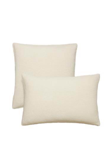 Zara MINI WAFFLE-KNIT COTTON PILLOWCASE - Oyster-white