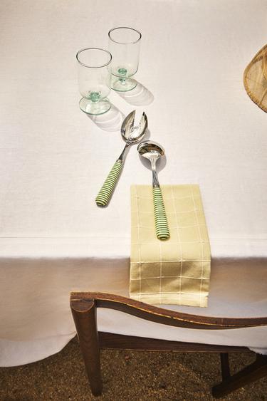 SALAD CUTLERY SET WITH STRIPED HANDLE (SET OF 2) - Green / Ecru by Zara