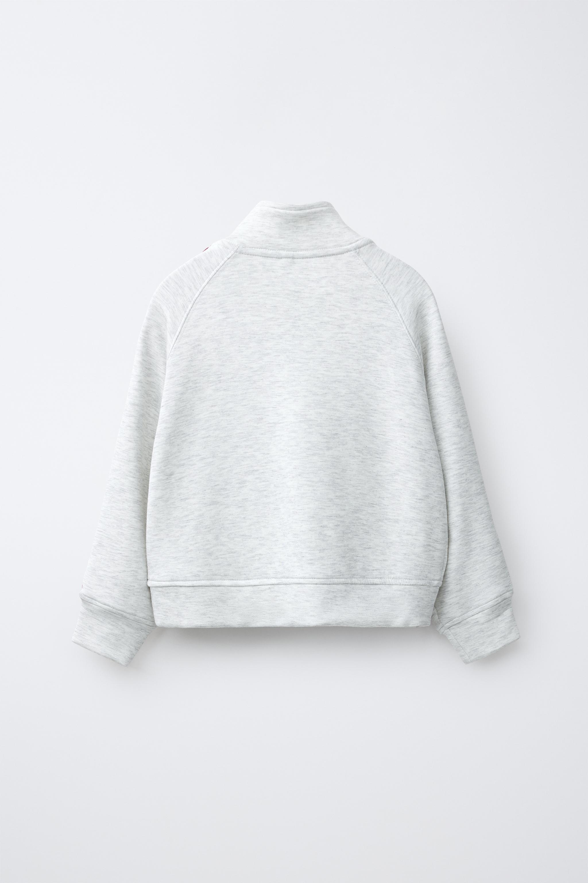 SPORTY ZIP SWEATSHIRT
