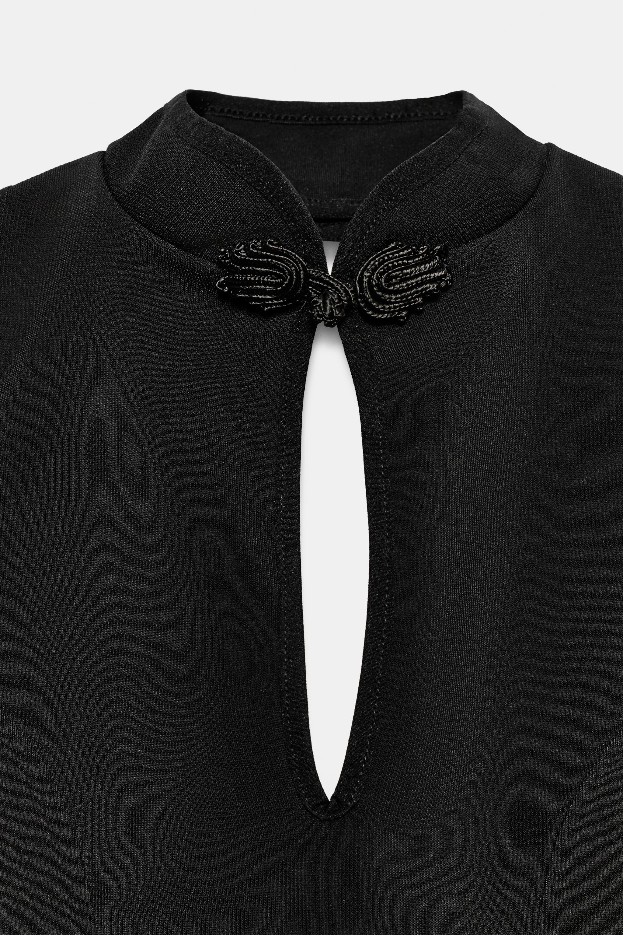 Zara Süslü Düğmeli Halter Yaka Top görsel 8