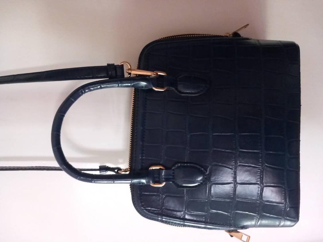 MINI CITY BAG WITH CHAIN STRAP - Image 2