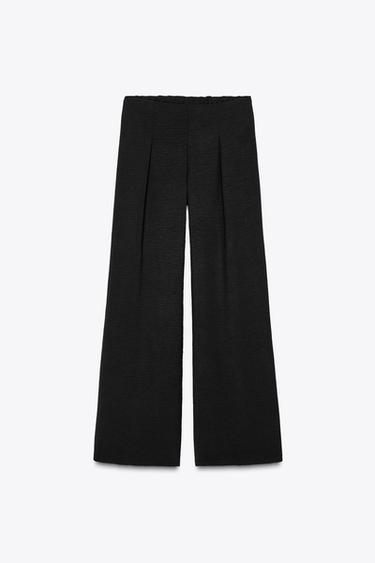 Zara FLOWY PLEATED PANTS - Black