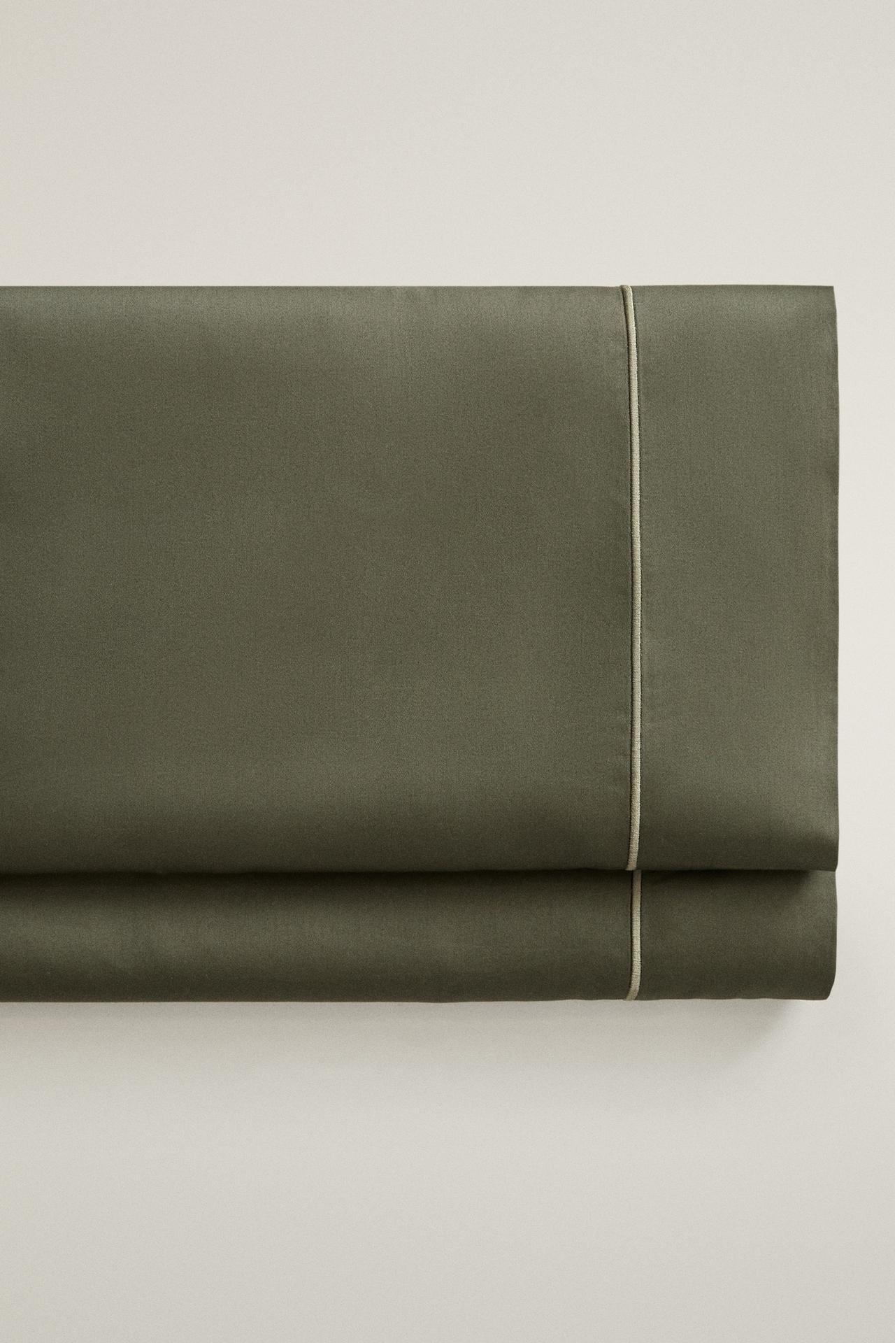 SATEEN FLAT SHEET WITH TRIM (300 THREAD COUNT) — Khaki