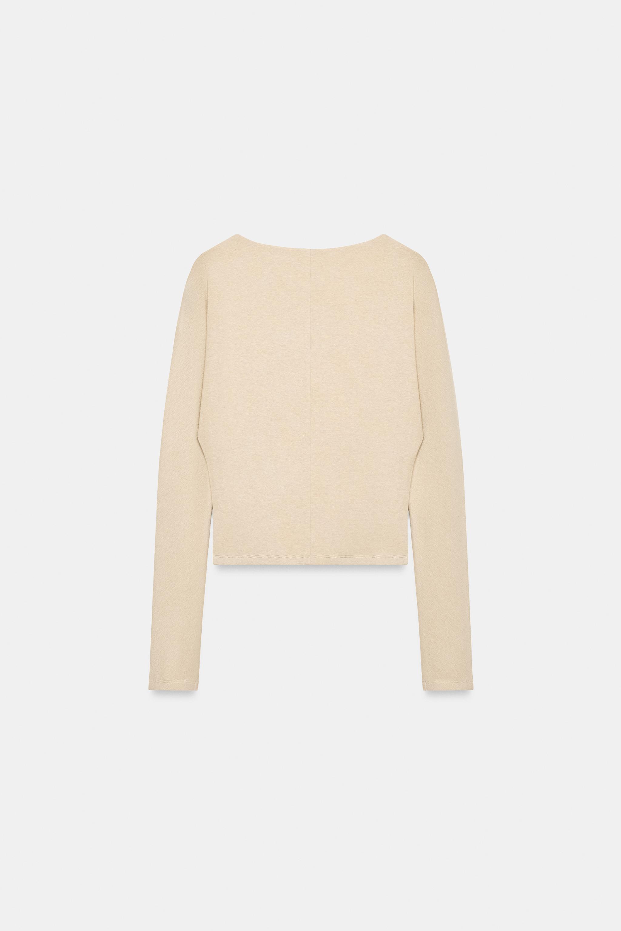 FITTED LONG SLEEVE T-SHIRT