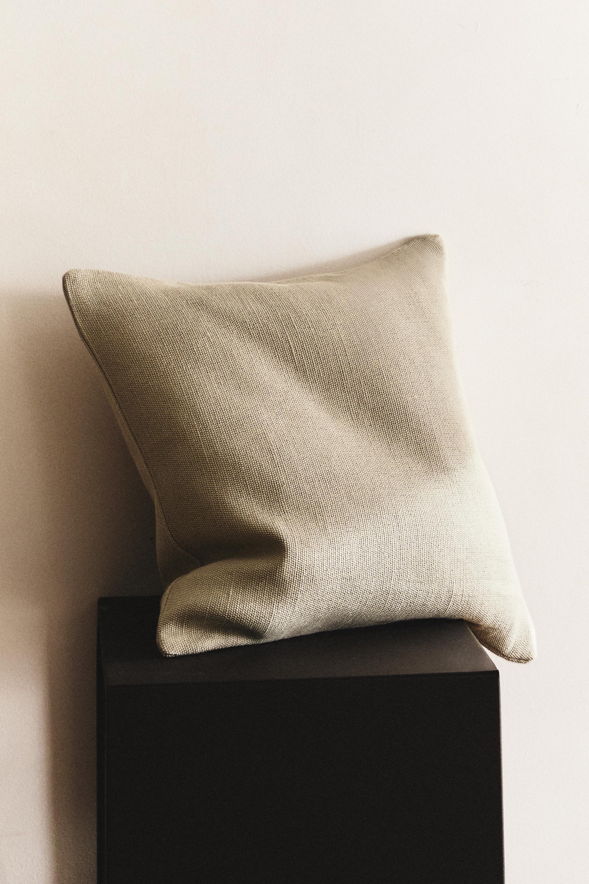 JUTE AND COTTON THROW PILLOW COVER