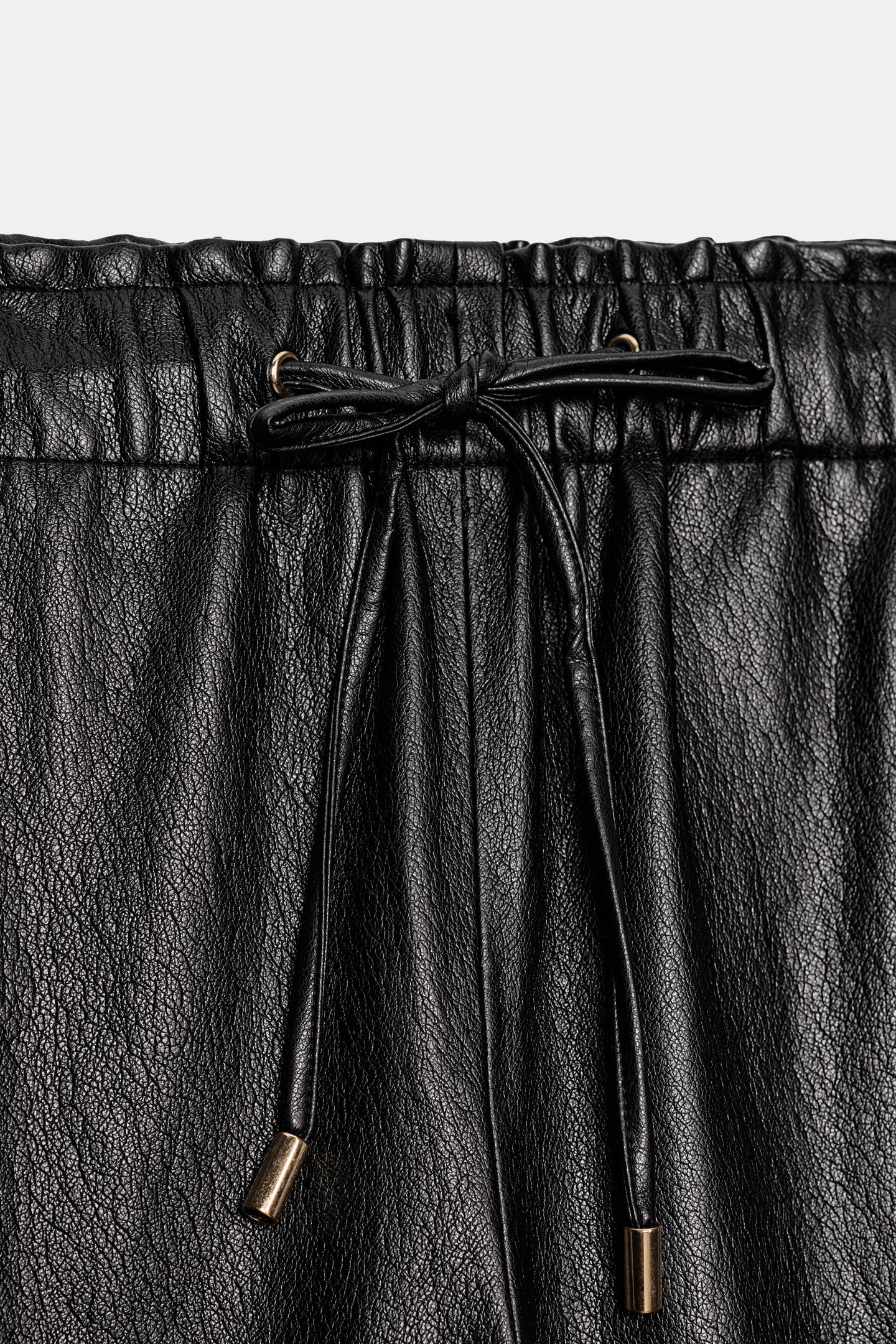 Женские брюки Zara Faux Leather Elastic-Waist, цвет: Чёрный — фото 8
