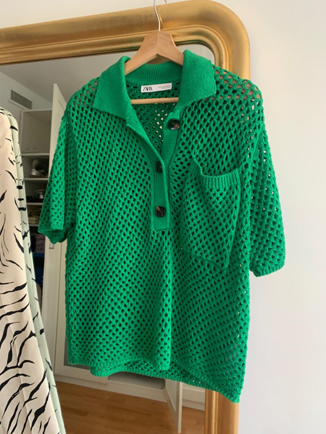 MESH KNIT POLO SWEATER