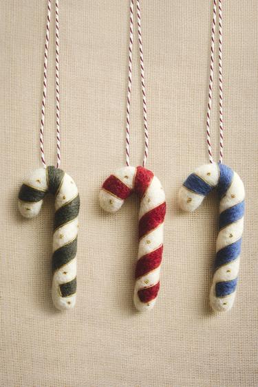 PACK OF FELT CANDY CANE CHRISTMAS TREE DECORATIONS (PACK OF 3) - Multicoloured by Zara