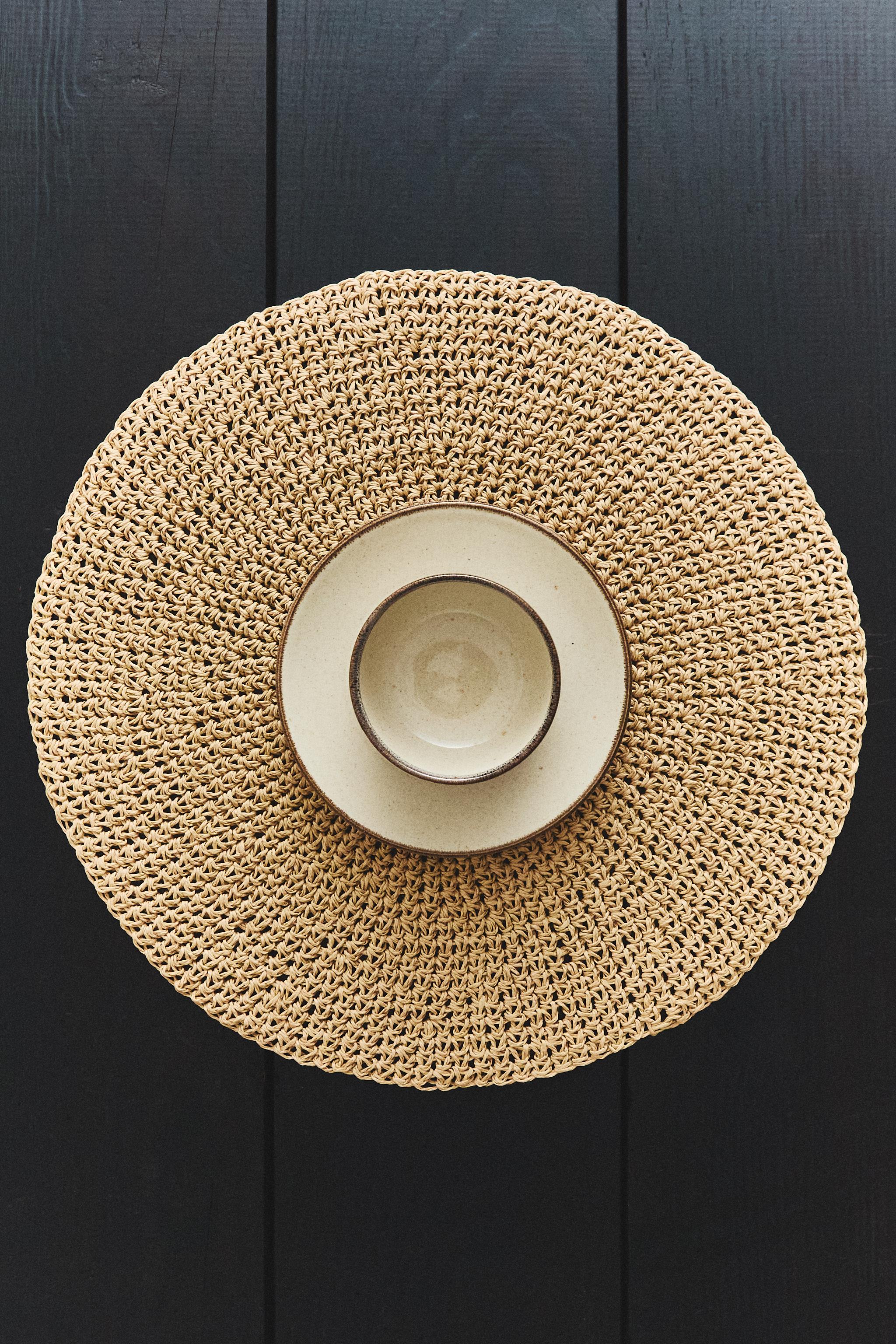 SET DE TABLE ROND EN PAPIER