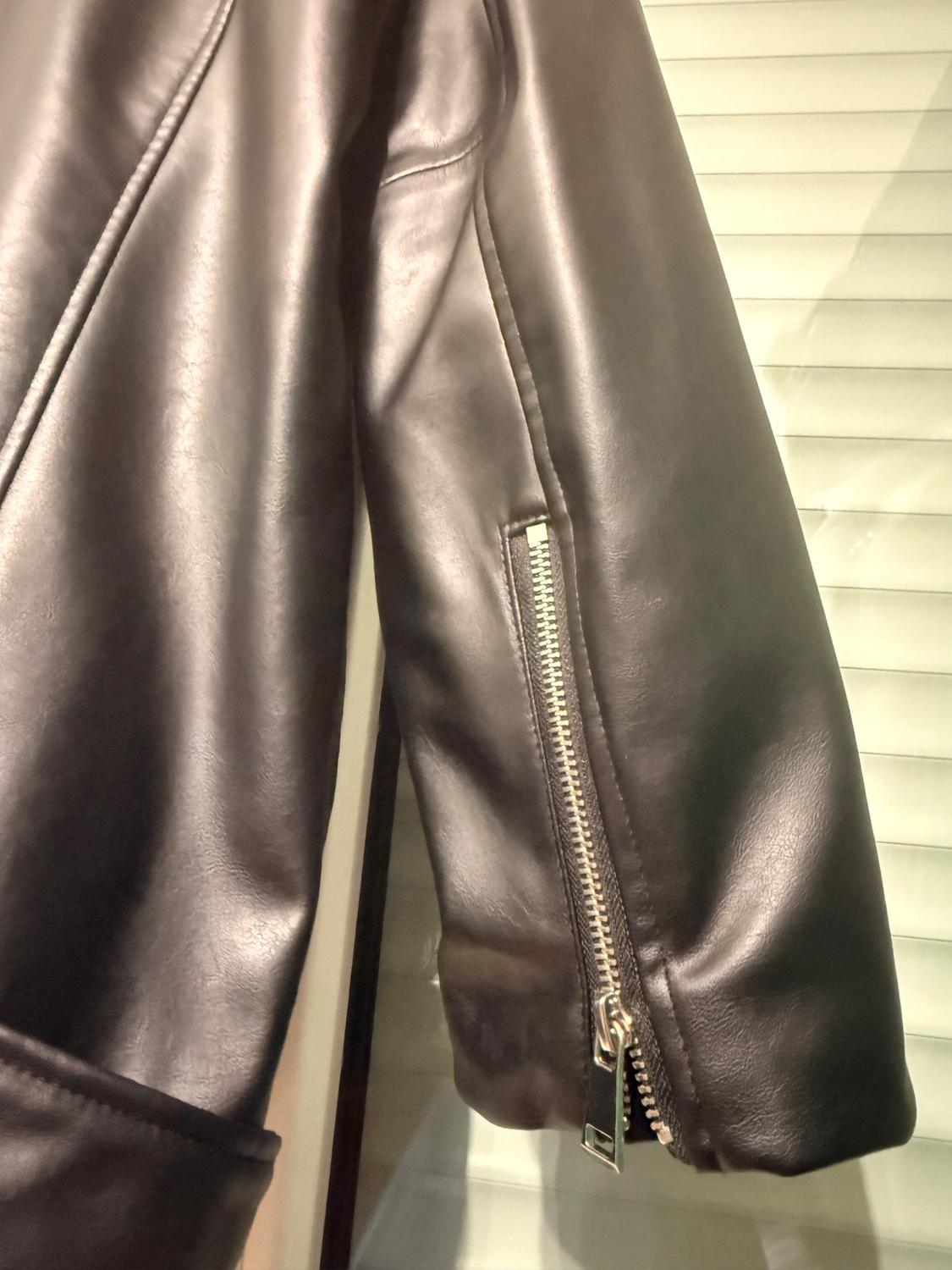 FAUX LEATHER OVERSIZE BIKER JACKET - Image 6