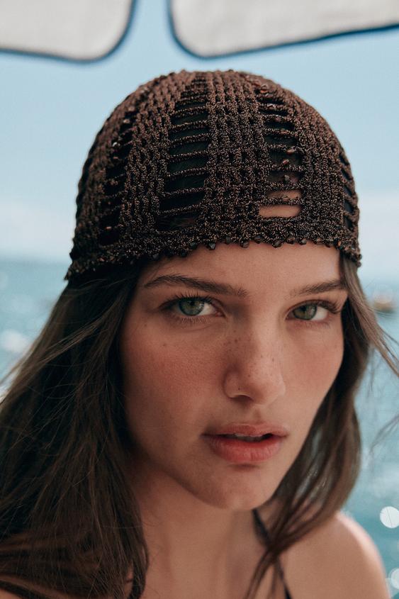 BONNET CASQUETTE CROCHET FANTAISIE - Marron de Zara - Image 1