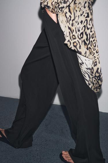 ZW COLLECTION LOOSE-FITTING DARTED TROUSERS - Black by Zara
