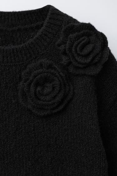 PULL EN MAILLE À FLEURS - Noir de Zara - Image 2