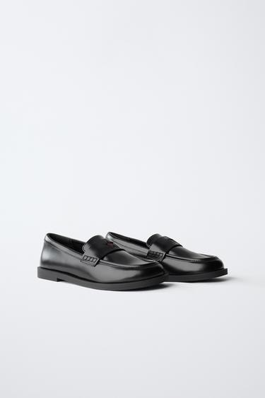 ΜΟΚΑΣΙΝΙ ΦΩΤΕΙΝΟ ΠΡΑΣΙΝΟ - Μαύρο του Zara