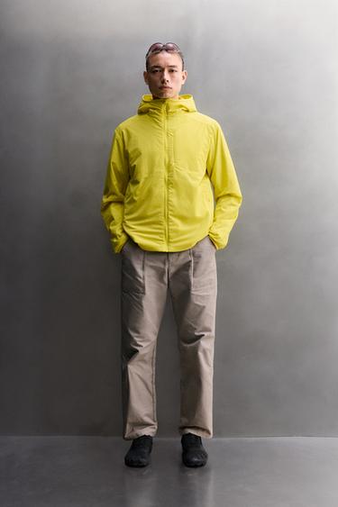 CHAQUETA ACOLCHADA CAPA MEDIA - Amarillo claro de Zara - Imagen 0