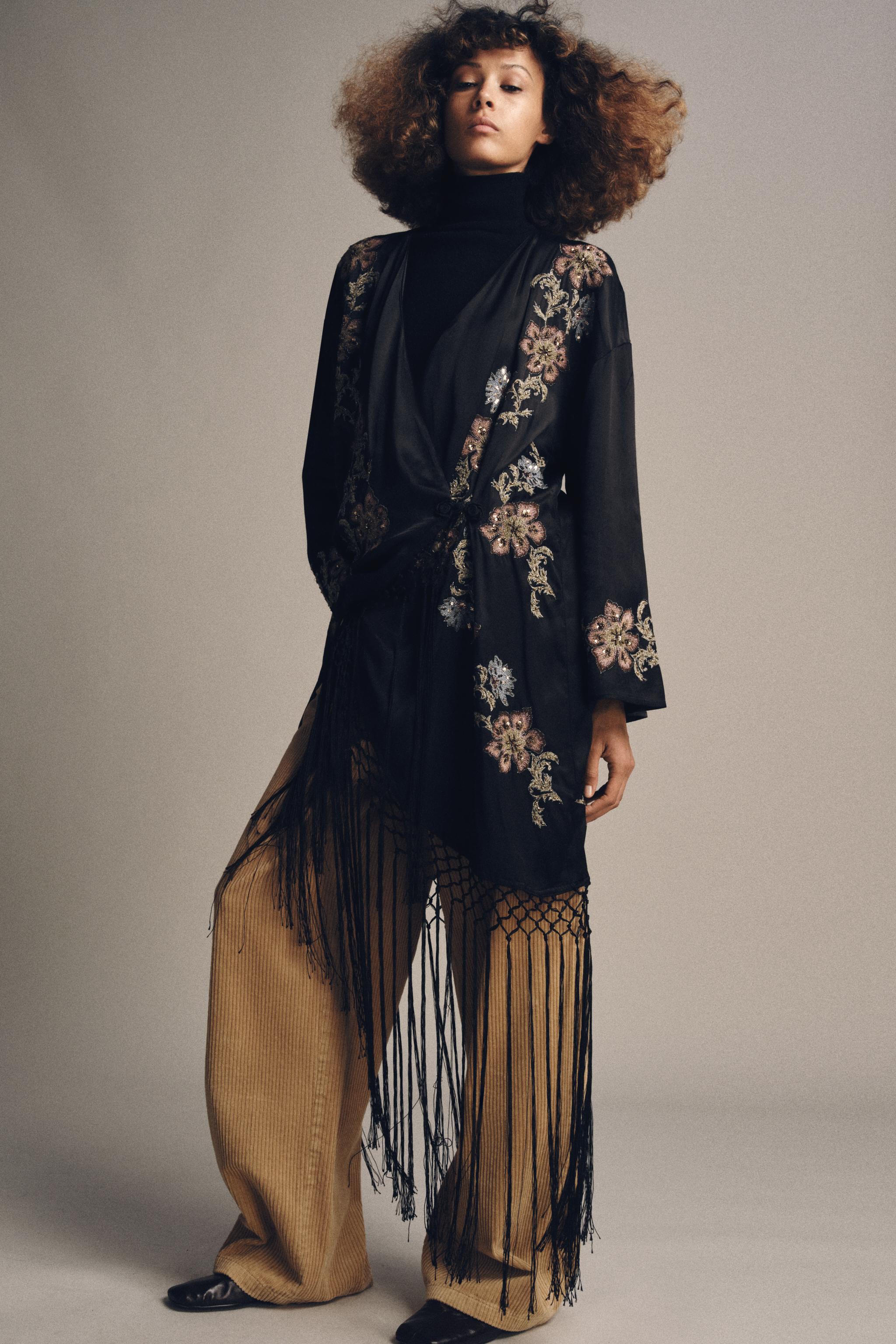 小物 Y's camo dyeing fringe design stole EMBROIDERED FLORAL FRINGED KIMONO - Black | ZARA United States