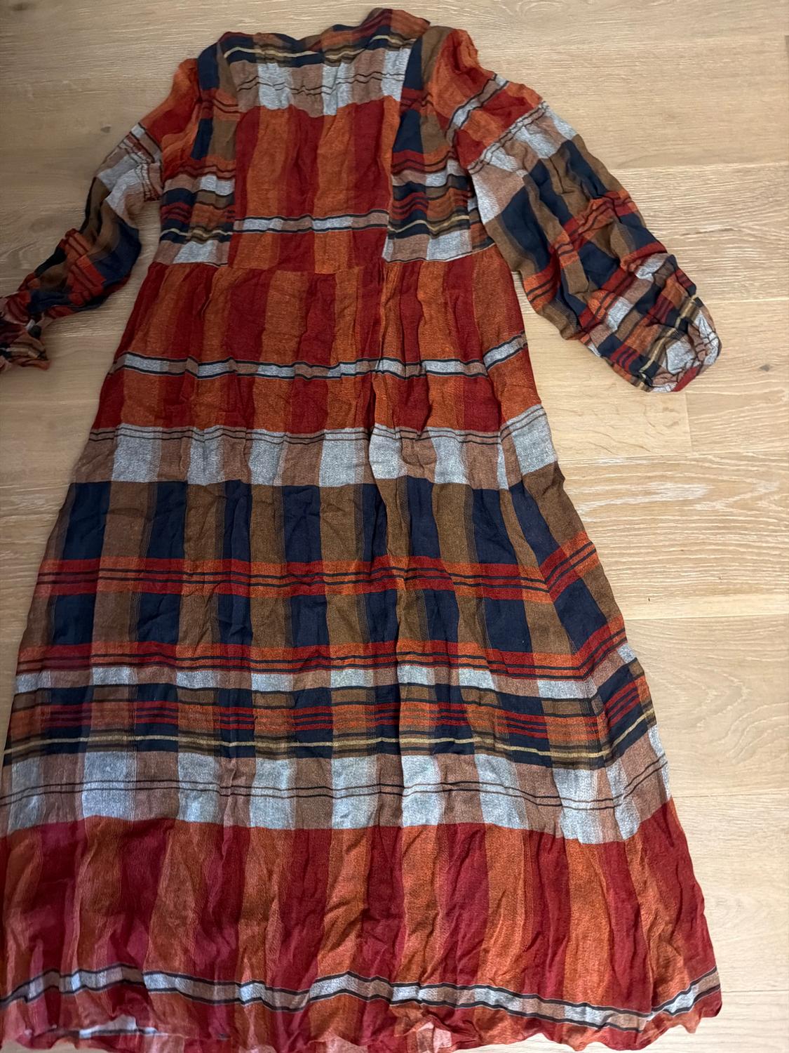 MAXI DRESS - Image 3