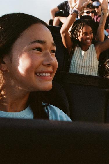 მაისური ნაკეცებიანი ტექსტით - Zara-ს Light blue