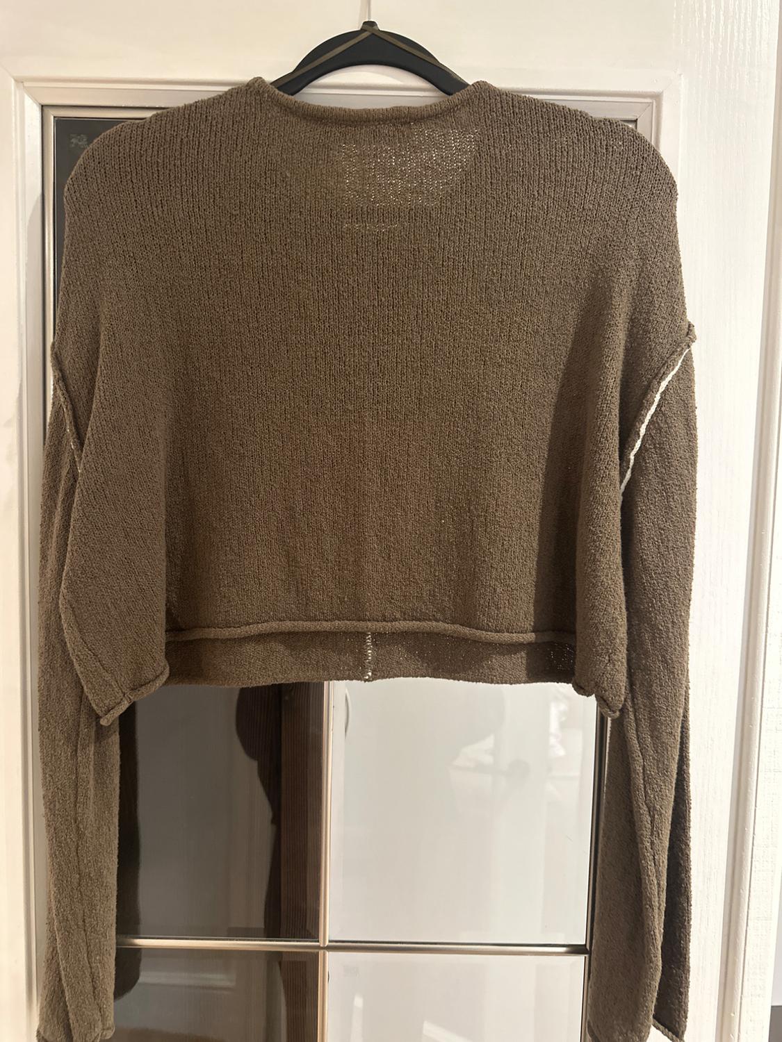 CROPPED KNIT SWEATER WITH CONTRAST TRIMS - Image 2