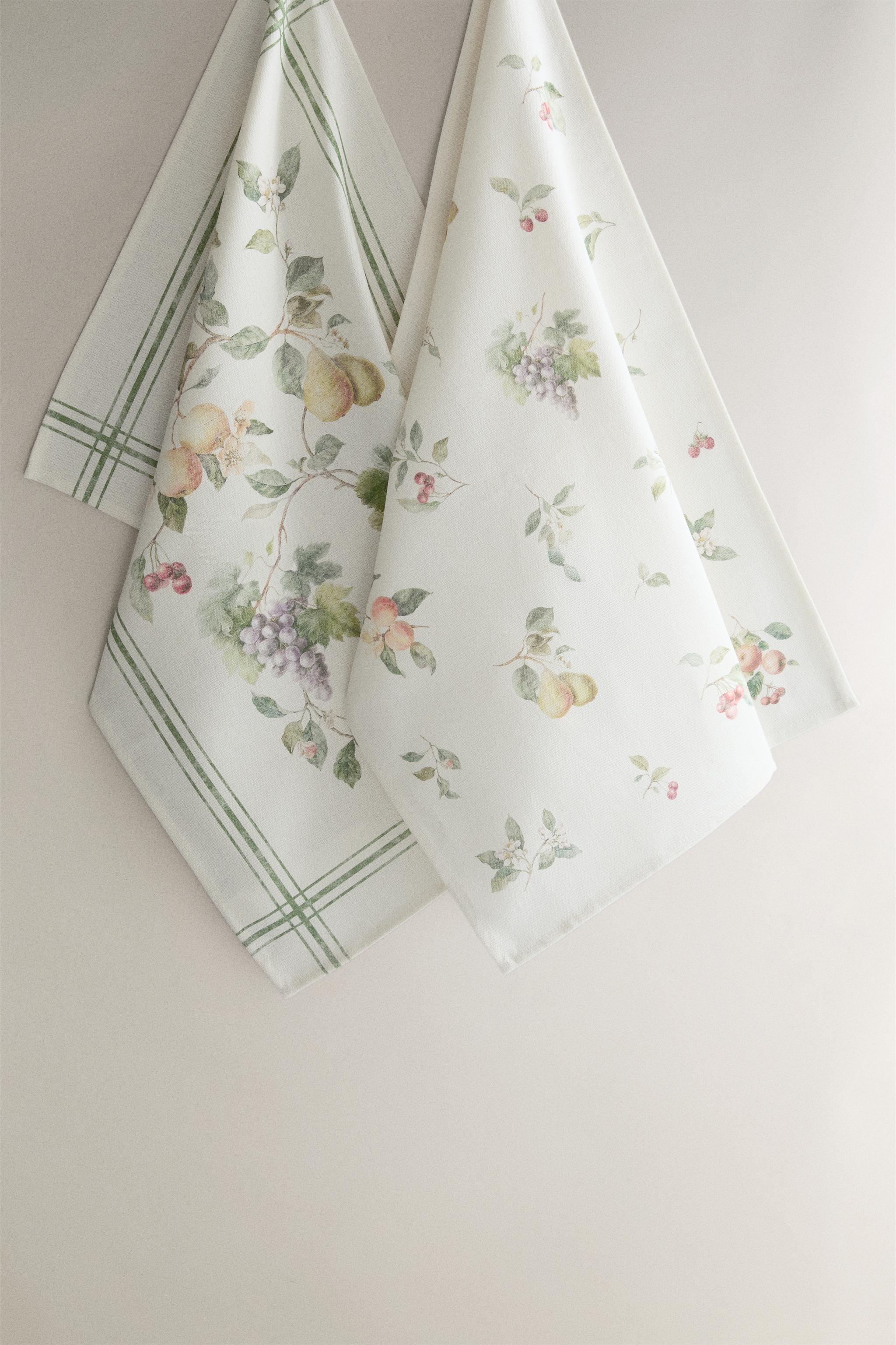 PACK OF COTTON FLORAL TEA TOWELS (PACK OF 2)