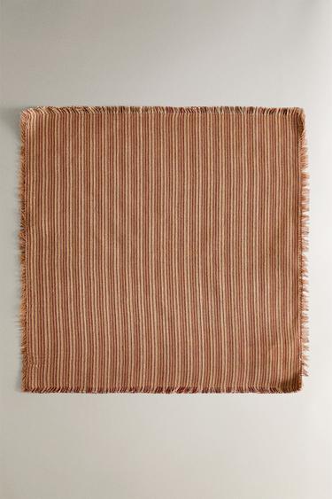 LOT SERVIETTES DE TABLE EN COTON RAYURES AVEC FRANGES - rayures de Zara - Image 2
