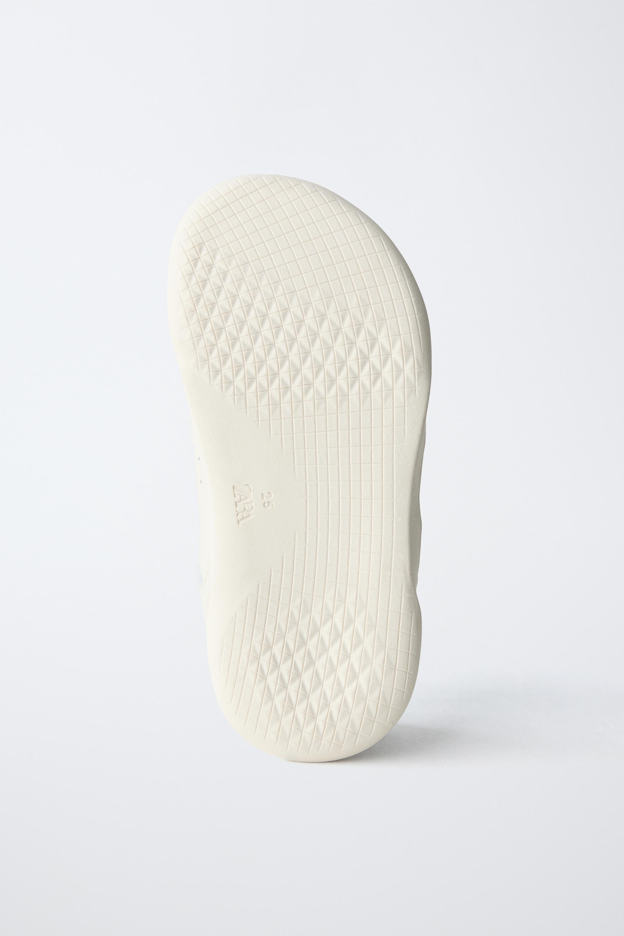 LEATHER BAREFOOT SNEAKERS