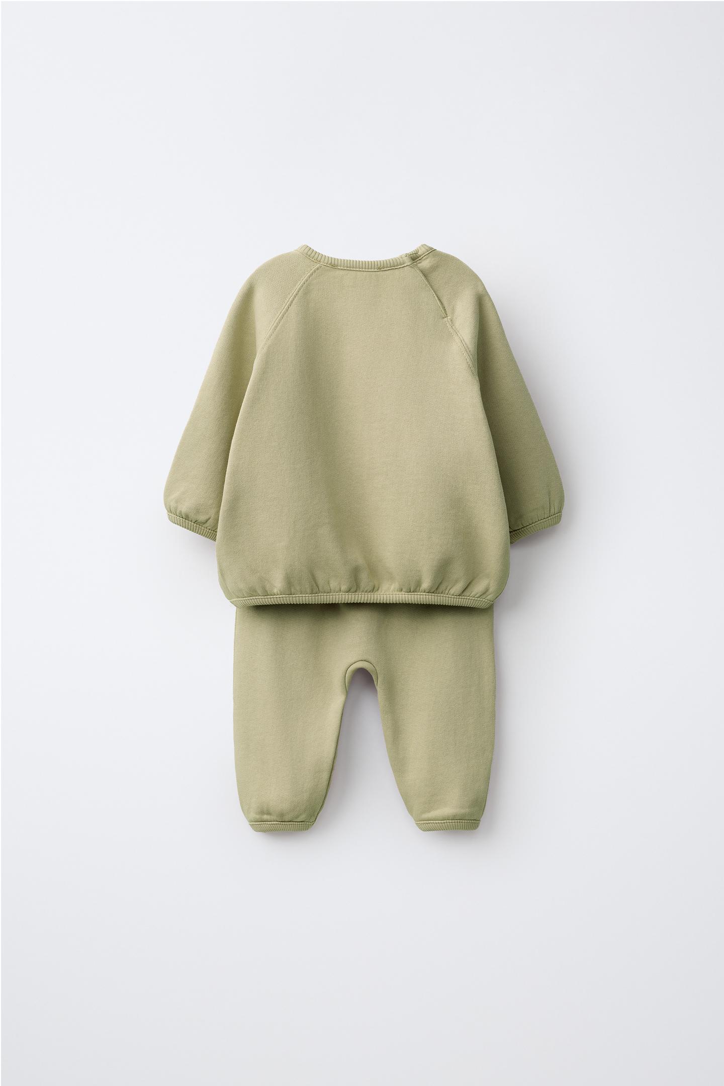 Детские комплекты Zara Solid Balloon Pants and Sweatshirt Set, цвет: Оливковый зелёный — фото 2