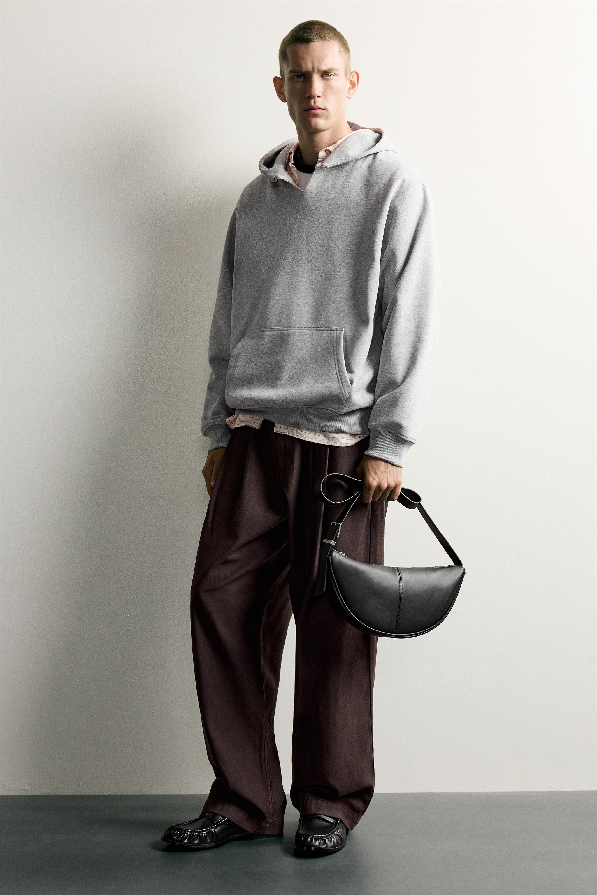 BUCKLE SHOULDER BAG