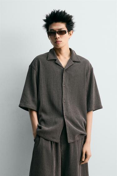 EMBOSSED RELAXED FIT SHIRT - Dark brown by Zara
