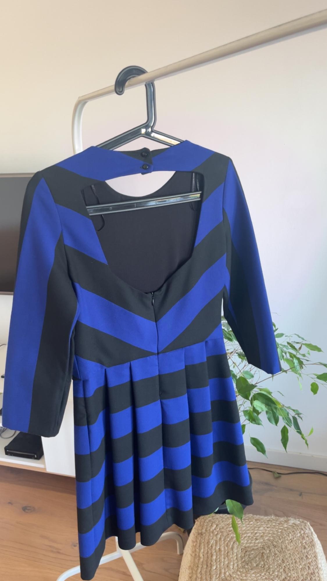 ROBE - Image 2