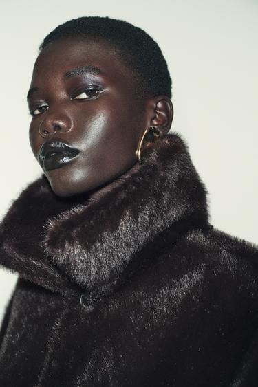 جاكيت بوجهين قابل للعكس بمظهر الجلد - بني الخاص بـ Zara