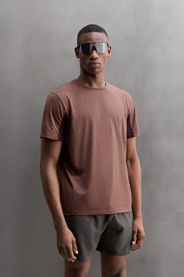 T-SHIRT COLOR BLOCK ENTRAÎNEMENT - Bordeaux de Zara