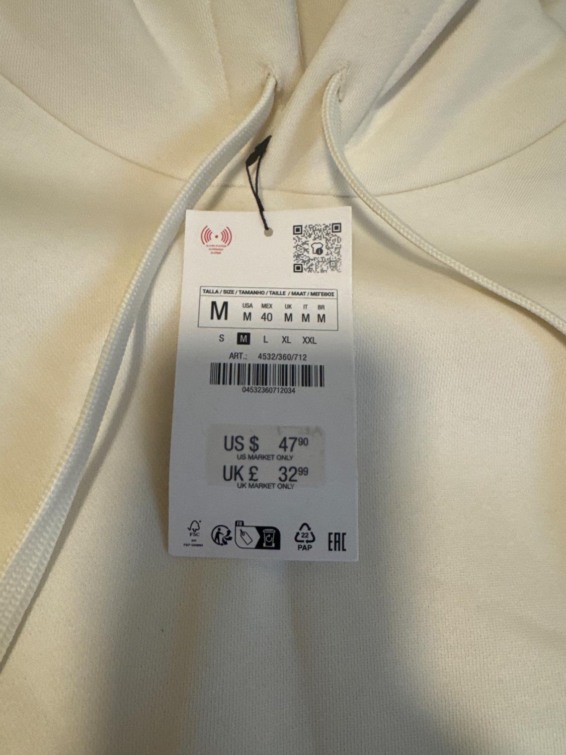 HOODIE SWEATSHIRT - Image 2