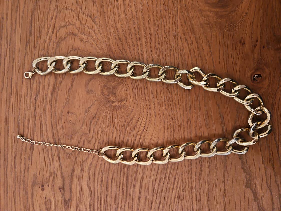 CHAIN LINK NECKLACE - Image 8